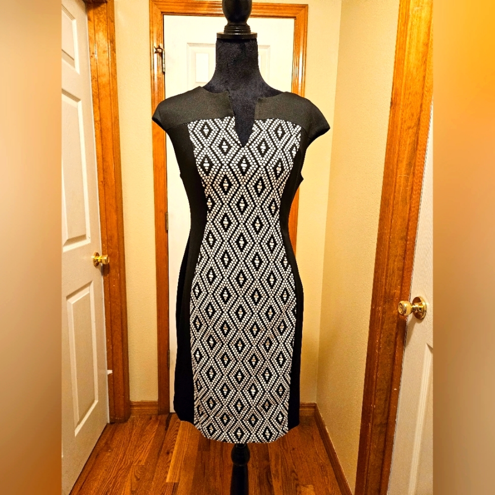 Black and White Bodycon Dress 6